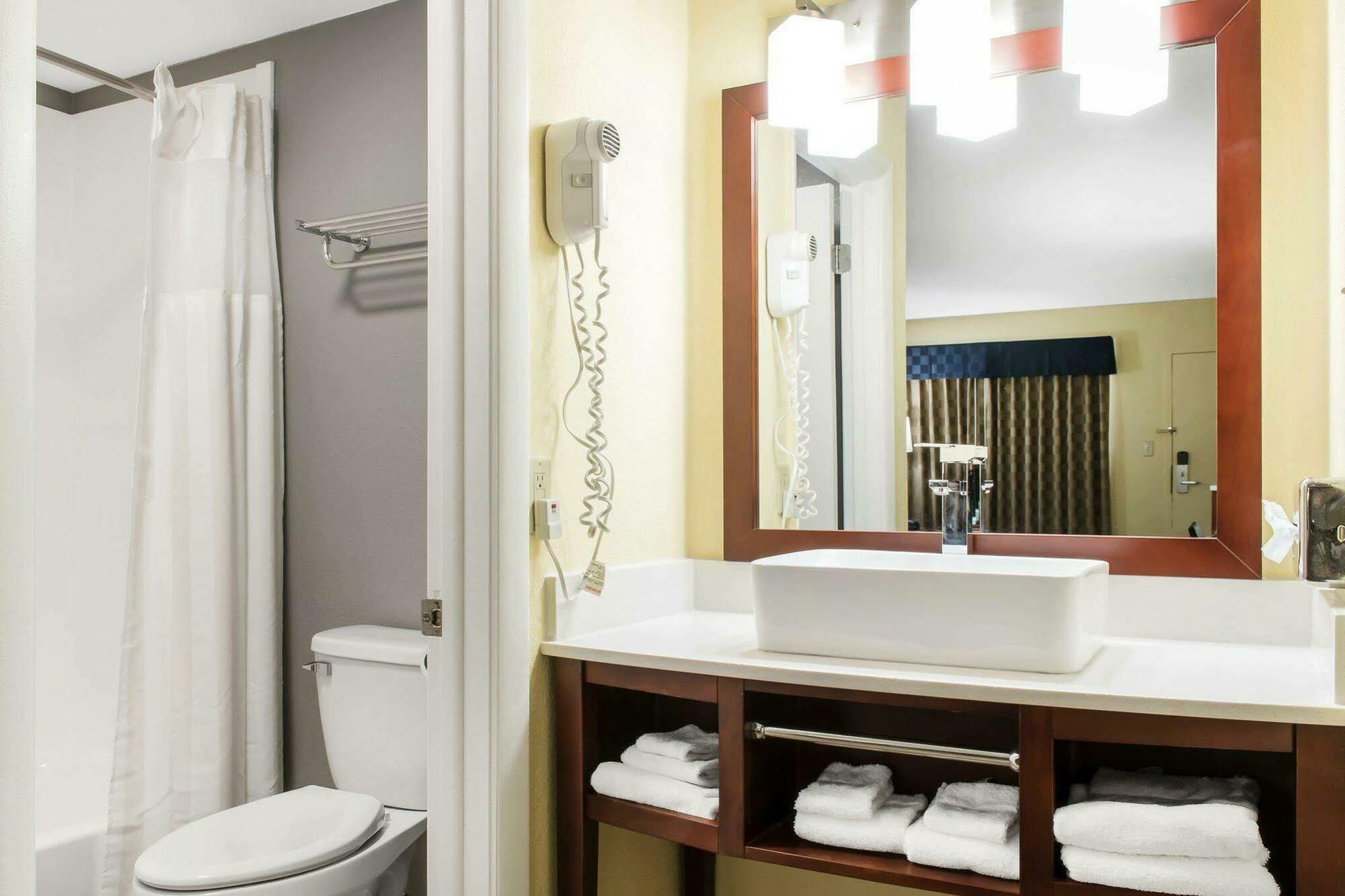 Escape Inn Hershey Luaran gambar